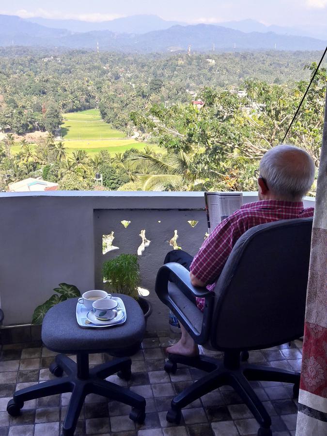Mount View 11 Hotel Kandy Exterior photo